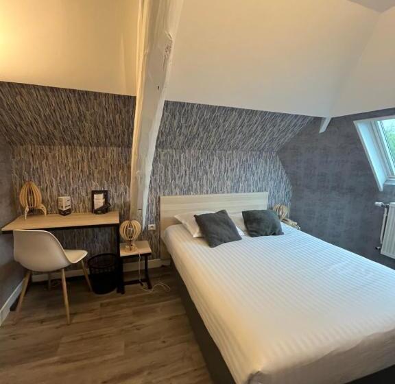 Номер Стандарт, Hôtel De Troyes