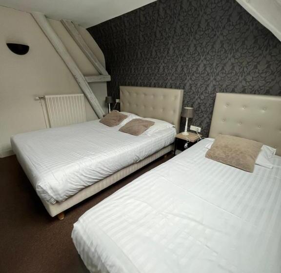 Номер Стандарт Трехместный, Hôtel De Troyes