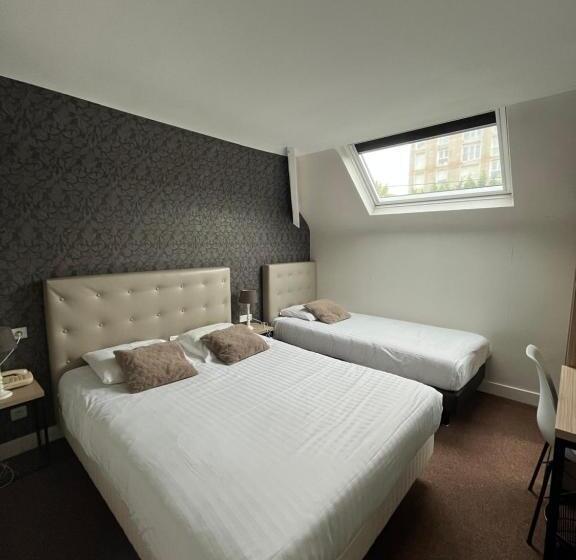 Номер Стандарт Трехместный, Hôtel De Troyes