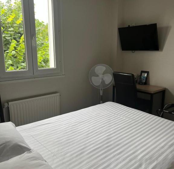 Номер Стандарт Индивидуальный, Hôtel De Troyes