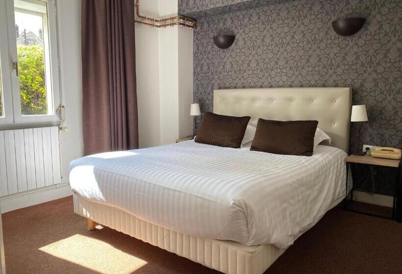 Номер Стандарт, Hôtel De Troyes
