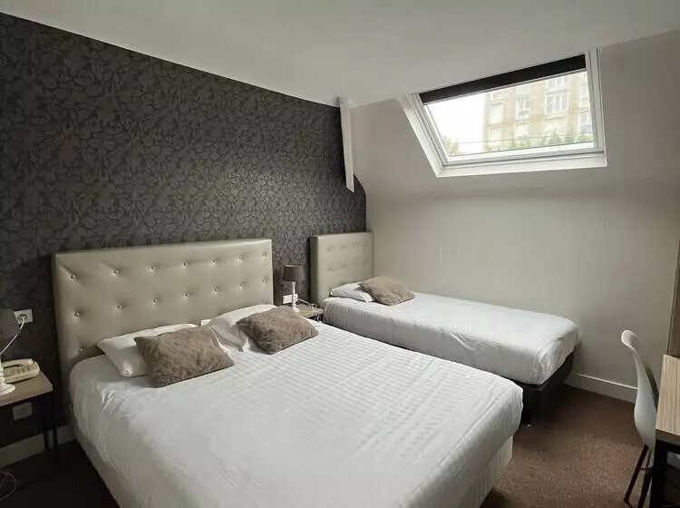 スタンダードトリプルルーム, Hôtel De Troyes