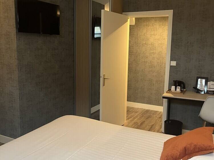 Трехместный Номер Комфорт, Hôtel De Troyes