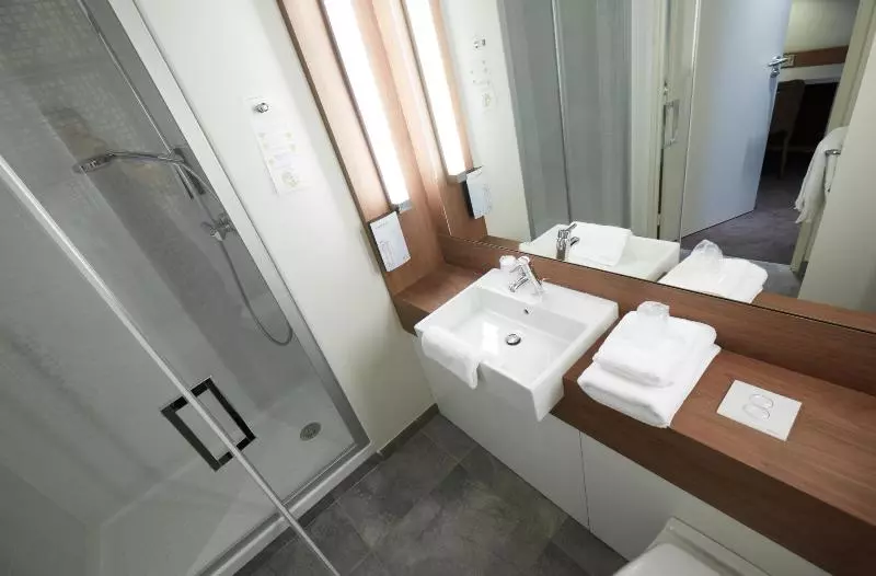 スタンダードトリプルルーム, Ibis Styles Crolles Grenoble A41