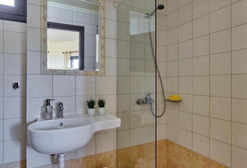 סטודיו סטנדרטי נוף לגינה, Kreta Natur