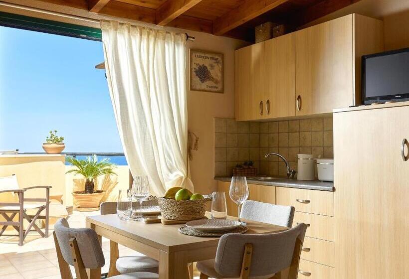 סוויטה עם ג'קוזי, Kreta Natur