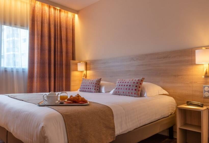 Номер Стандарт, L Empreinte