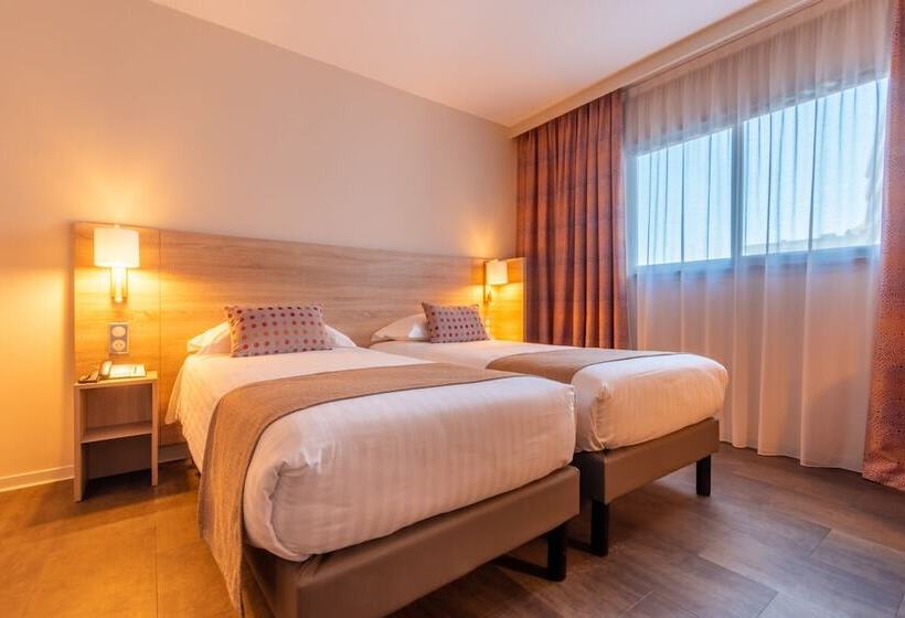 Номер Стандарт, L Empreinte