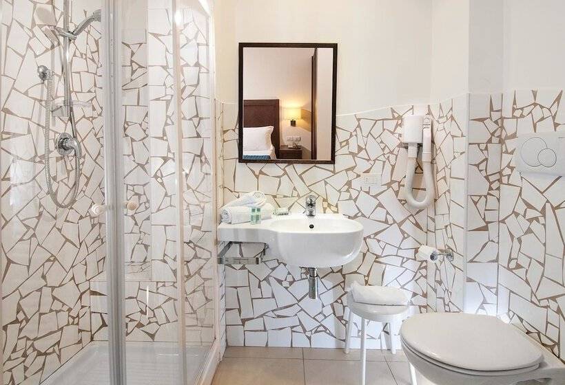 חדר סופריור לארבעה, La Cappuccina