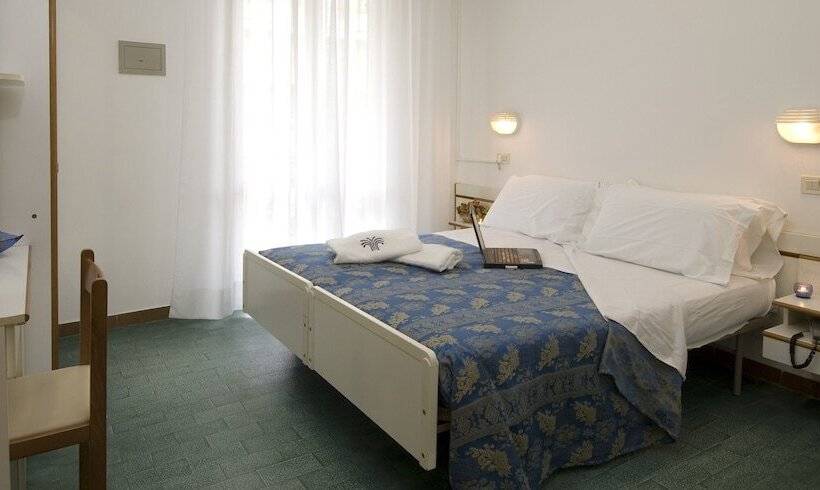 חדר קומפורט לשלושה, La Cappuccina