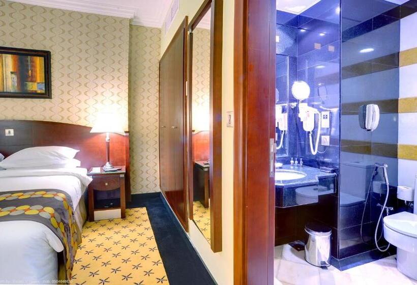 סוויטת ג'וניור, Al Muna Kareem Hotel Ex Leader