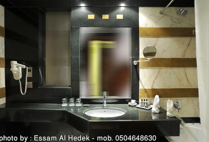 סוויטת ג'וניור, Al Muna Kareem Hotel Ex Leader