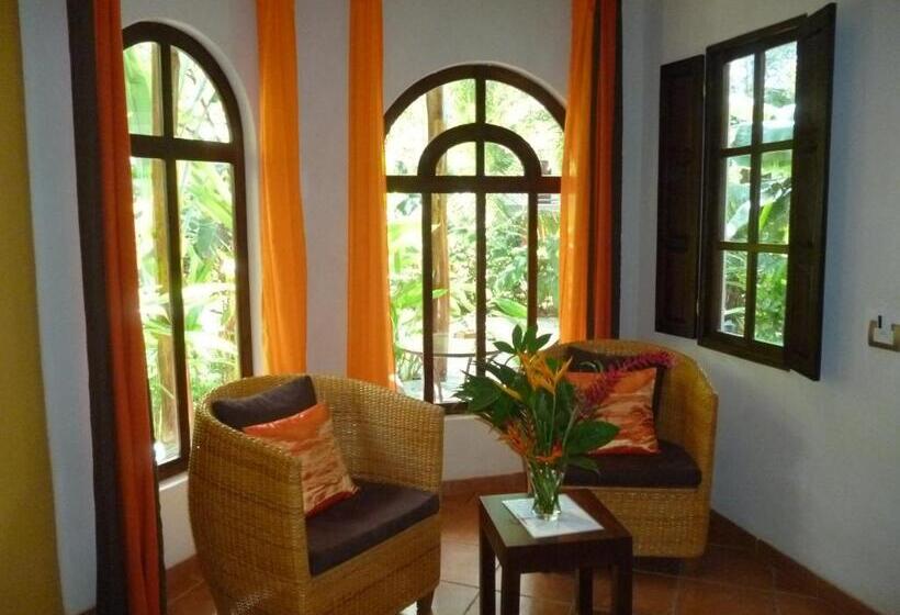 스탠다드 방갈로, Manala