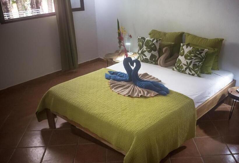 침실 3개 아파트, Manala