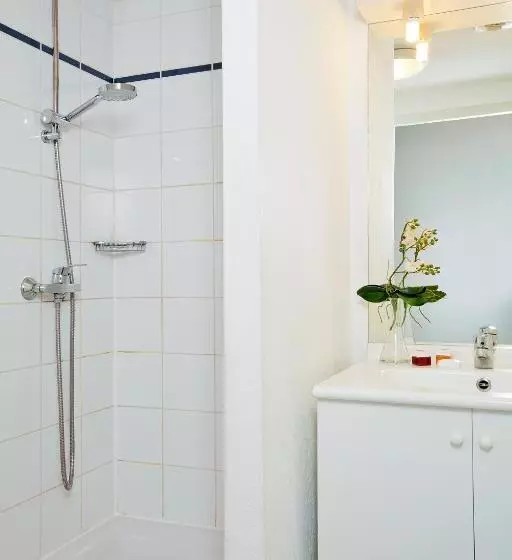 استودیوی استاندارد, Séjours & Affaires Nantes La Beaujoire