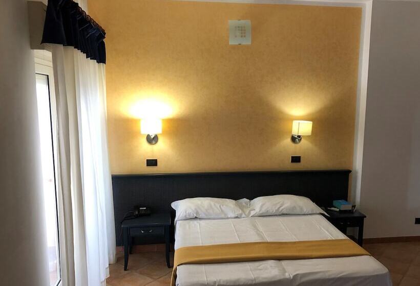 Номер Стандарт Трехместный, Residence Hotel Antica Perla