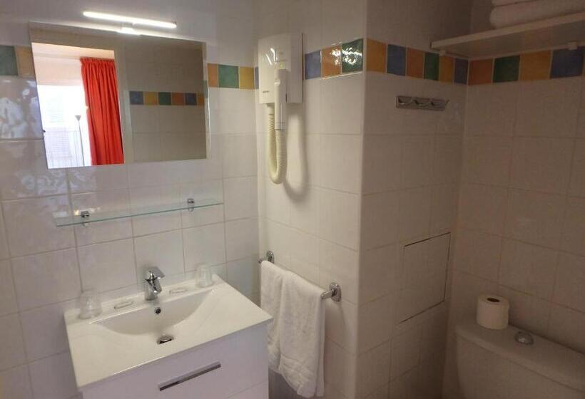 带观景的标准工作室, Residence Veles Plage