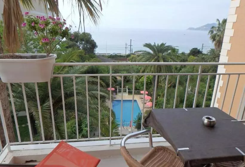 Standard-studio Merinäkymä, Residence Veles Plage