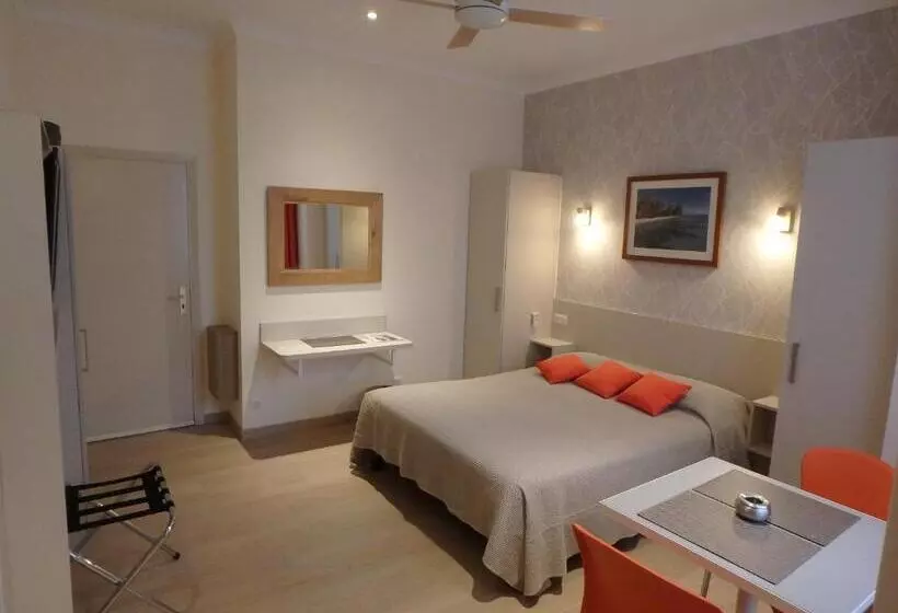Standard-studio, Residence Veles Plage