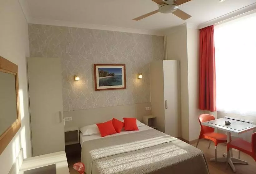 Standard-studio, Residence Veles Plage
