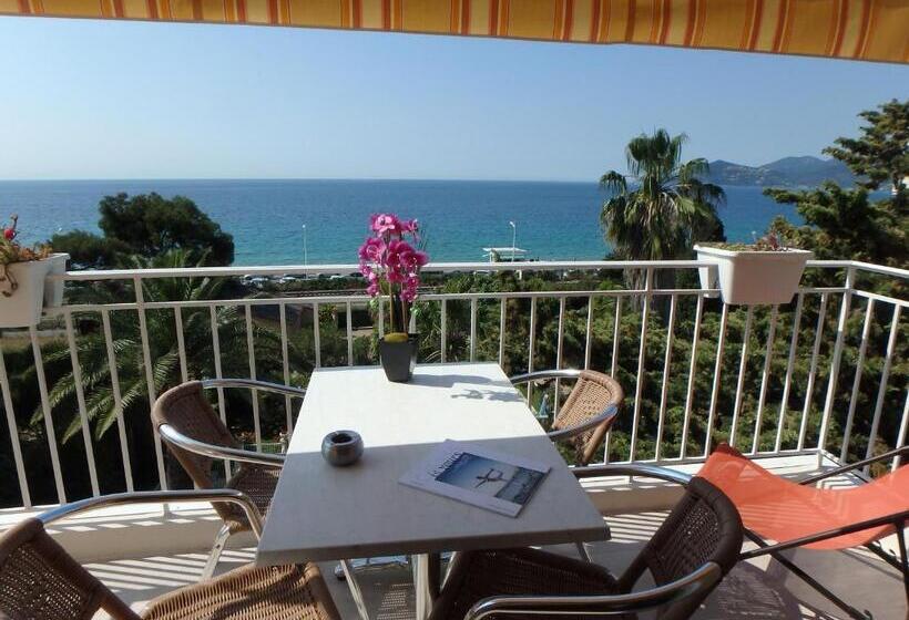 带2个卧室带海景的公寓, Residence Veles Plage