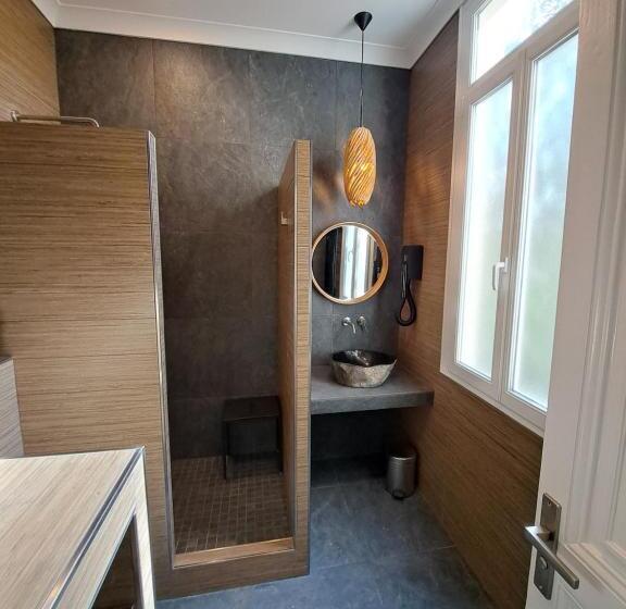 带海景及露台及1个卧室的公寓, Residence Veles Plage