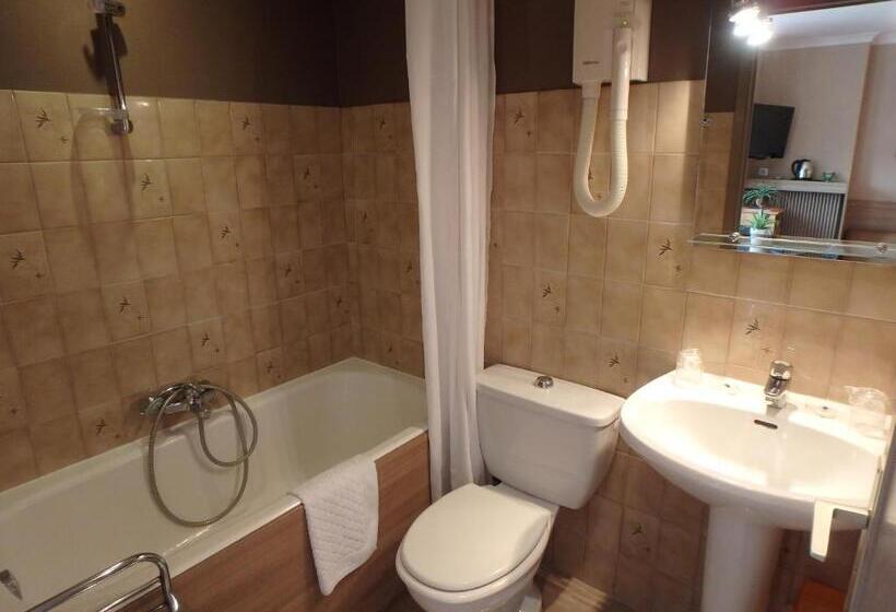 带观景的标准工作室, Residence Veles Plage