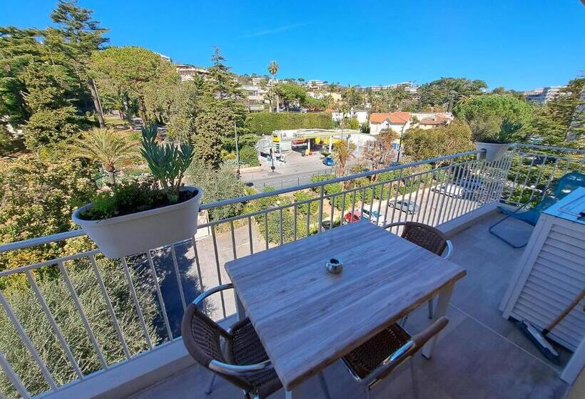 带1个卧室带观景的公寓, Residence Veles Plage