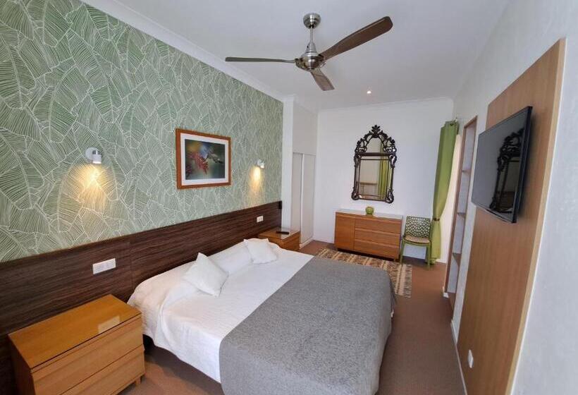 带海景及露台及1个卧室的公寓, Residence Veles Plage