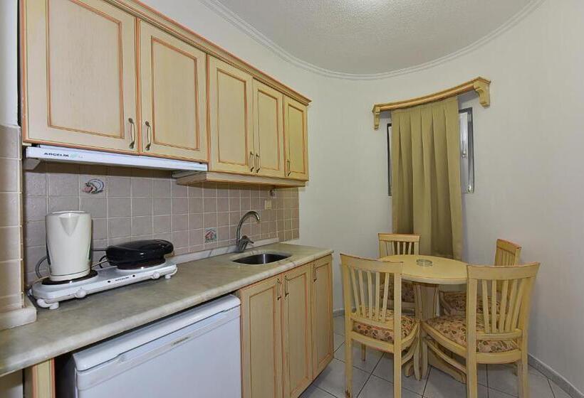 １ベッドルームアパートメント, Tropicana Beach