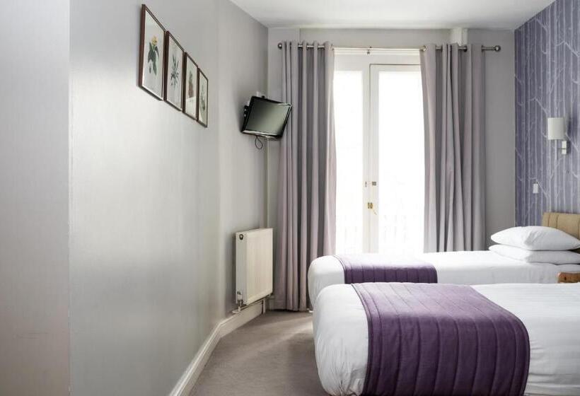 Quarto Estandar Vista Lago, 63