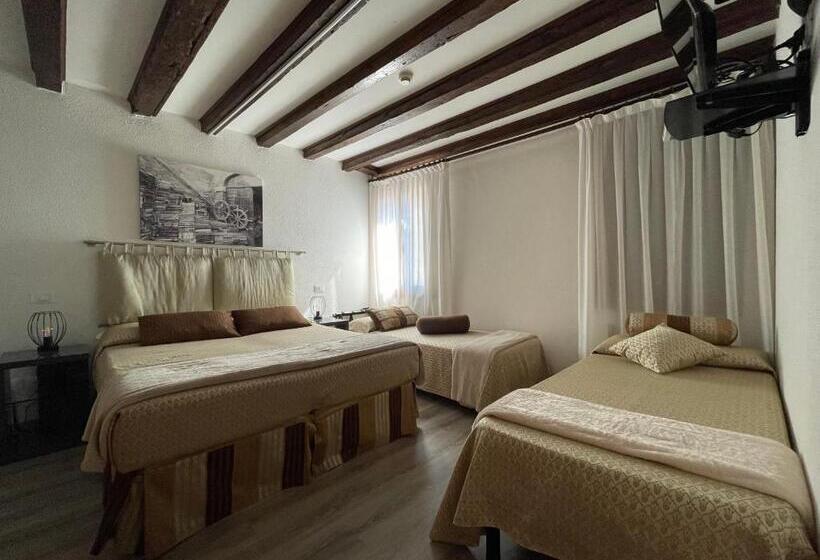 اتاق استاندارد چهار تخته, Albergo Marin