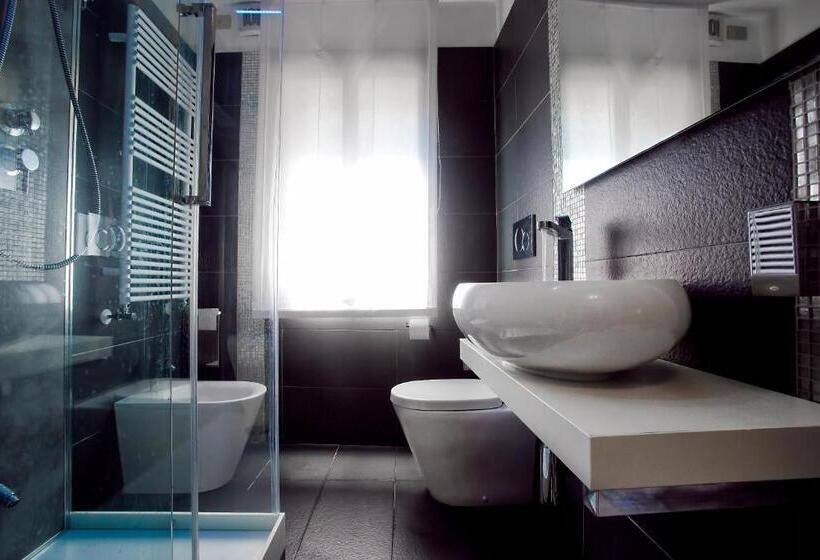 اتاق سوپریور, Albergo Marin