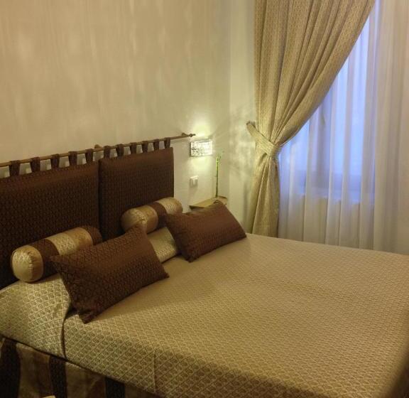 اتاق سوپریور, Albergo Marin