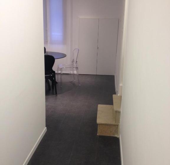 آپارتمان 3 خوابه, Albergo Marin