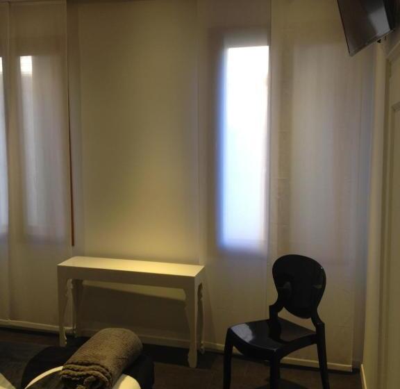 آپارتمان 3 خوابه, Albergo Marin