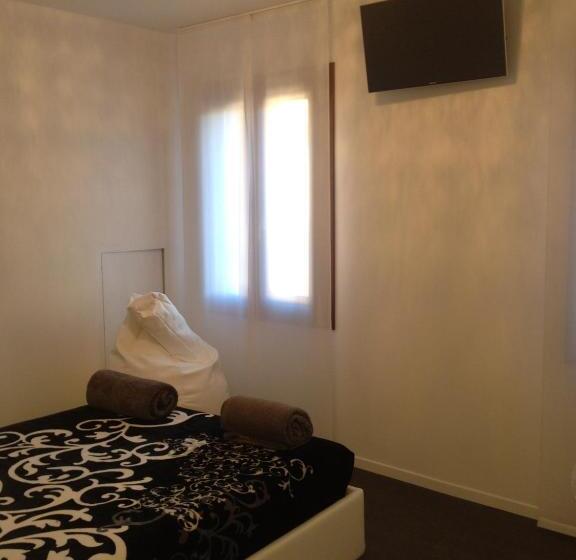 آپارتمان 3 خوابه, Albergo Marin