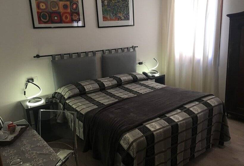 اتاق استاندارد, Albergo Marin