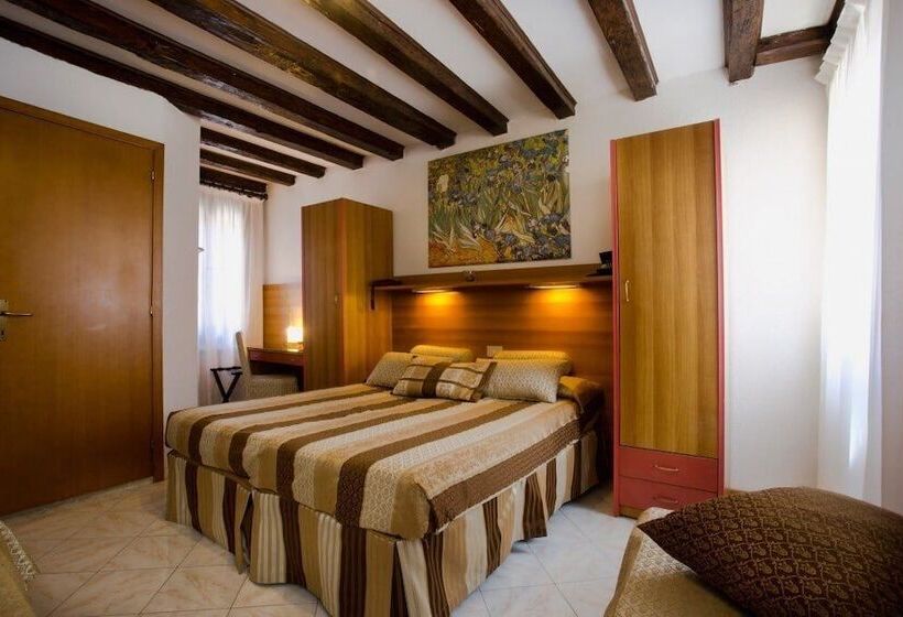 اتاق استاندارد, Albergo Marin