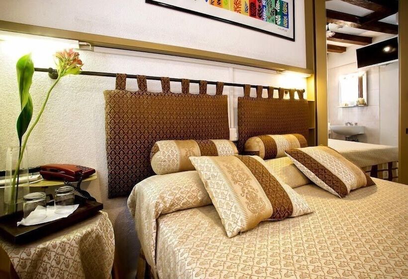 اتاق استاندارد با سرویس بهداشتی مشترک, Albergo Marin