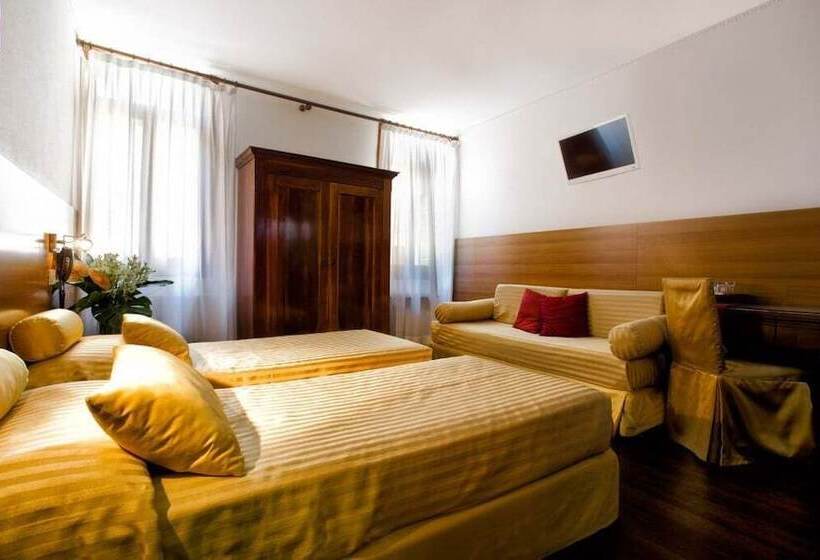 اتاق استاندارد چهار تخته, Albergo Marin