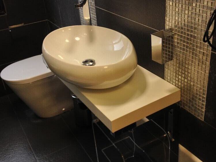 اتاق سوپریور, Albergo Marin