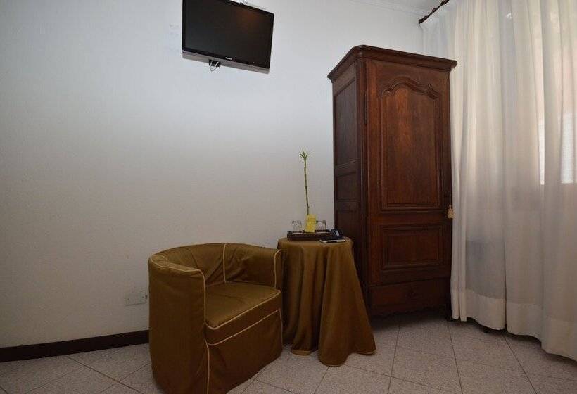 اتاق استاندارد, Albergo Marin