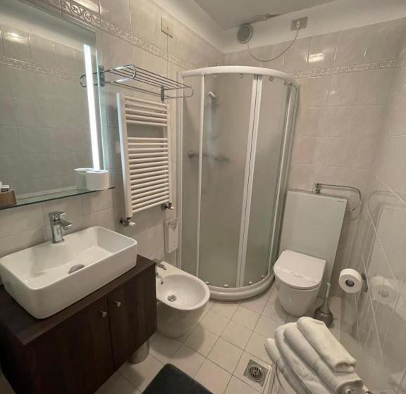 اتاق استاندارد, Albergo Marin