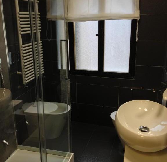 اتاق سوپریور, Albergo Marin