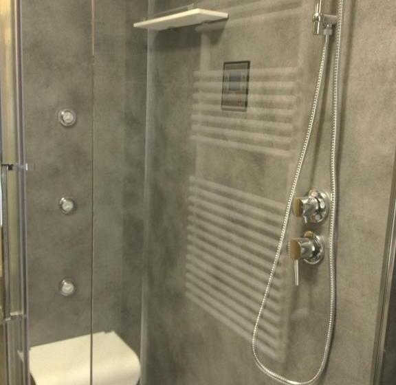 اتاق سوپریور, Albergo Marin