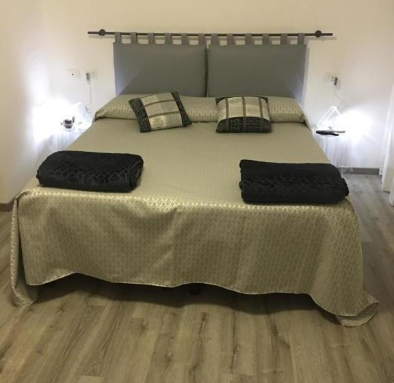 اتاق سوپریور, Albergo Marin