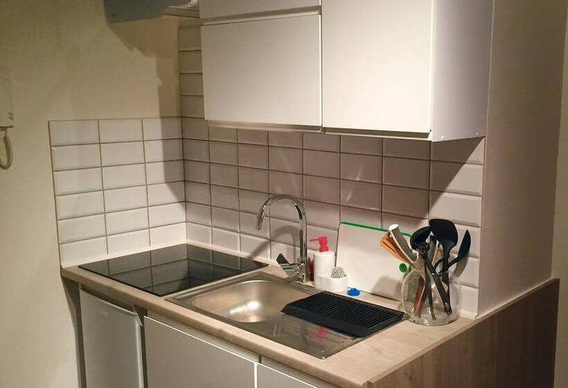 חדר סטנדרט, Castle Inn