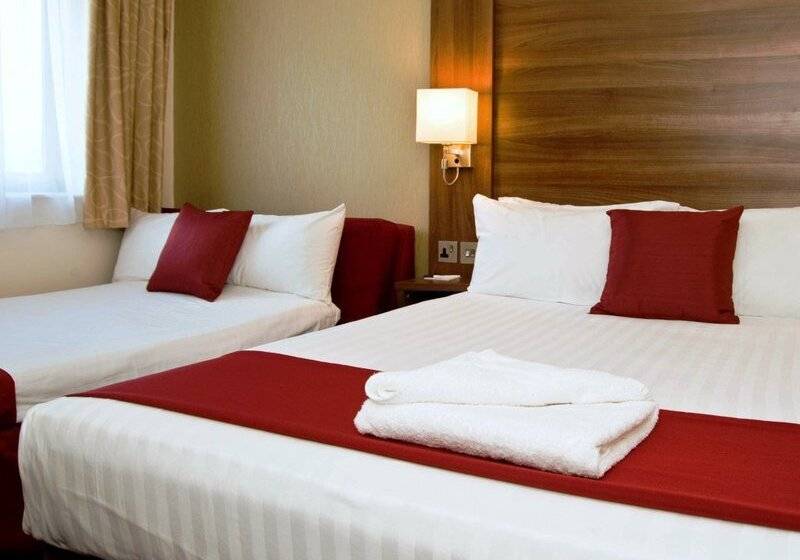 Семейный Номер, Days Inn Wetherby