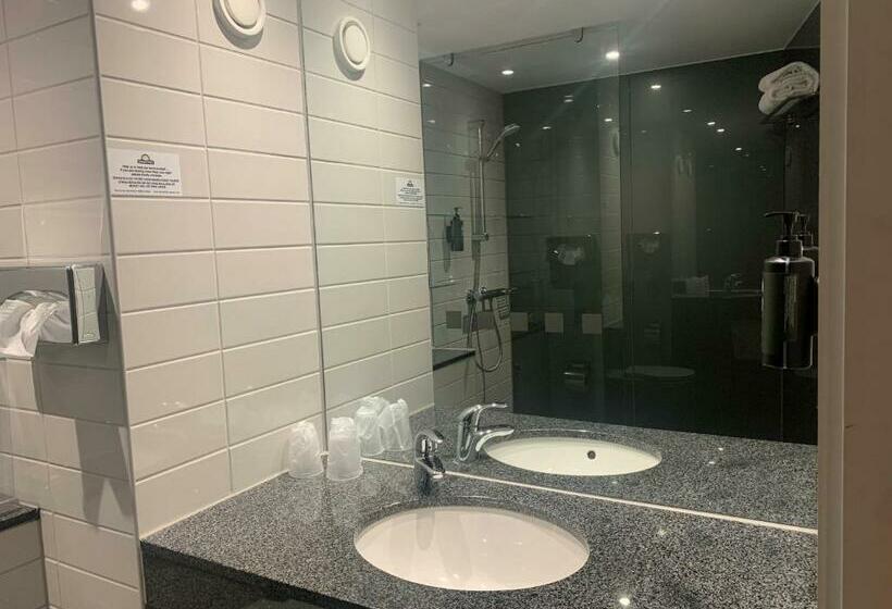 ファミリールーム, Days Inn Wetherby